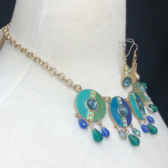 Blue & Green Disk Dangle Bead Necklace Earring Set - Picture 3 of 3